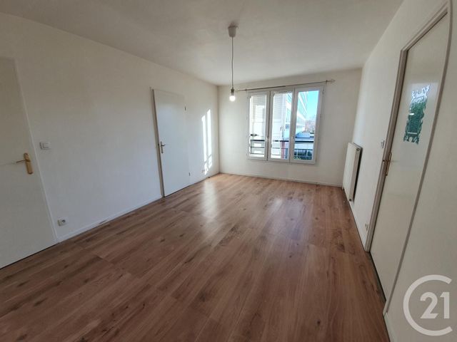 Appartement F2 à louer - 2 pièces - 39.88 m2 - MEAUX - 77 - ILE-DE-FRANCE - Century 21 Icm Immobilier